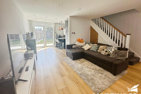Lupin Drive, Chelmsford photo 4