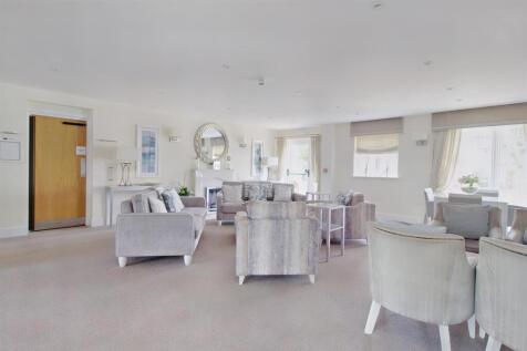 8549605-interior14-800.JPG