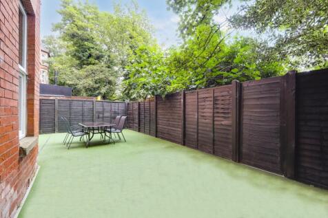 Apartment 1, Westcliffe Court, 45-47 Lenton Road, The Park, Nottingham photo 2