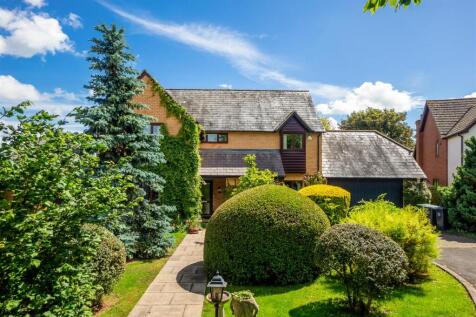6 Furlong Meadow 2418-1.jpg
