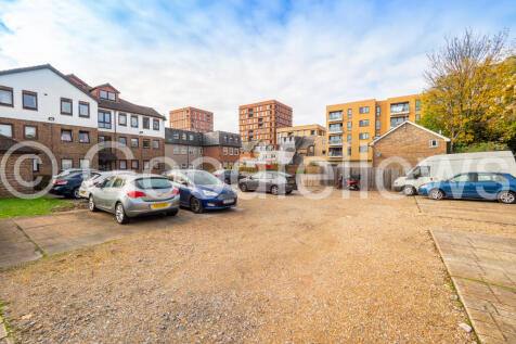 EdwinaC_F7-007 wm.jp