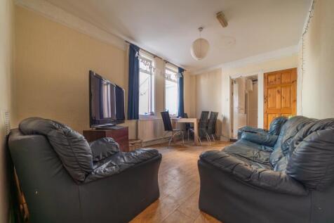 Call 02920 454555 to secure your viewing_2