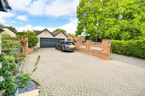Driveway &amp; Double Garage