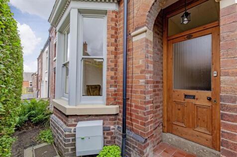 Front External-1.jpg