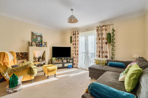 1353828-9-68d2bb3...