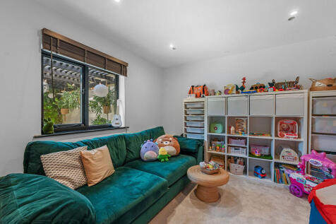 OL-FC(COL)-Mitche...