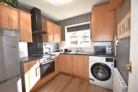 Printers Land, Glasgow, G76 8HP photo 5