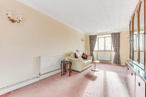 159 The Causeway-Lou