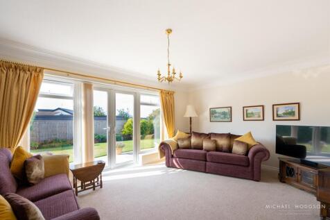 28 Newark Drive-07.jpg