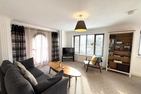 Tregenna Court, Port Pendennis, Falmouth photo 3