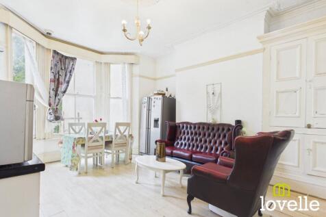 Hotel for sale Image 9