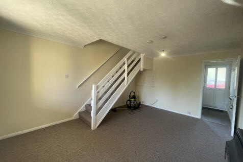 Brightwell Close, Felixstowe, IP11 2YJ photo 4