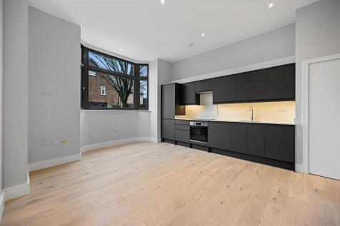 BCAR - 46 Hereford Road - Reception Kitchen (4).JP