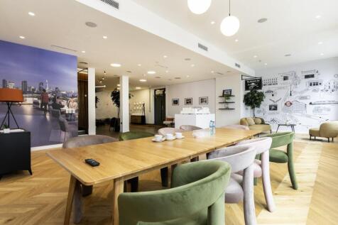 3 Islington High Street 6.jpg