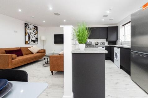 112 Cranborne Road, Liverpool, Merseyside, L15 photo 4