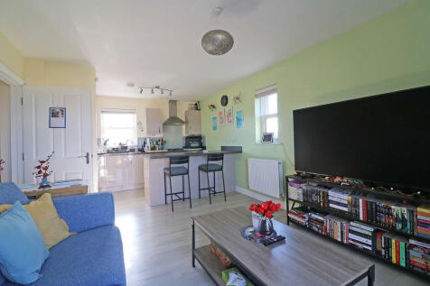 Lounge/Kitchen