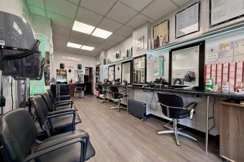 Hairdresser / Barber Shop for sale Image 6