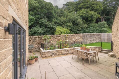 11 - 6 North Light Place BD22 8FD.jpg