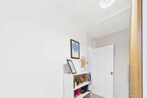 8ca90003cf4340b3a4c3cbe69c4c90ed_80_CAM02093G0-PR0