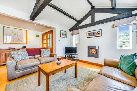 Living/Dining Roo...