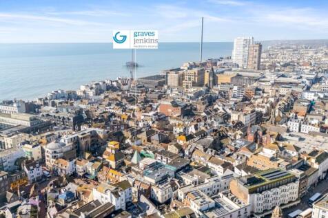 Brighton Square 20-002LOGO.jpg