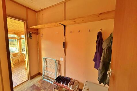 Rear entrance Cloakroom