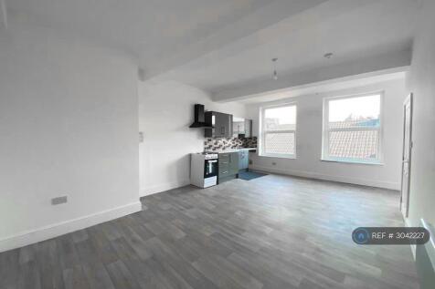 Kitchen / Lounge