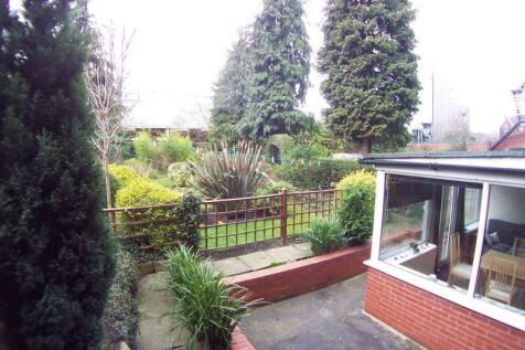18 Cardigan Road, Leeds photo 3