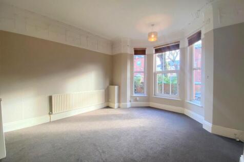 Fishpond Drive, Nottingham, NG7 photo 3