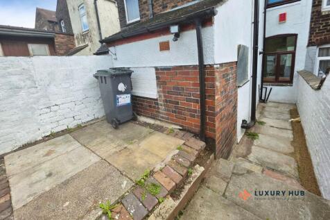 Rear Courtyard