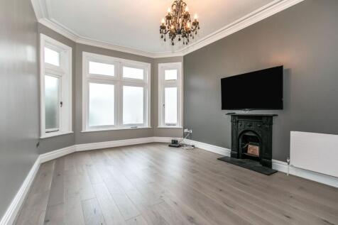 Bedroom 3/Reception