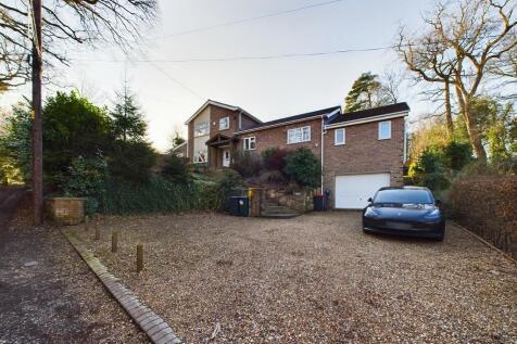 CAM02854G0-PR0306...