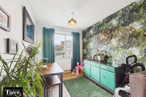 Briarwood Drive, Blackpool photo 5
