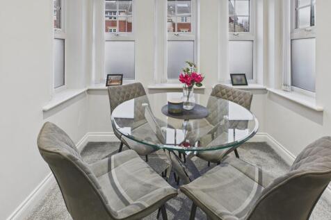 CAM04273G0-PR0232...