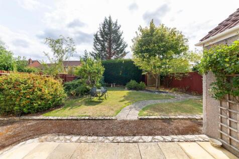 Holmes Grove (9).jpg