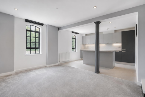 Kitchen dining room.png