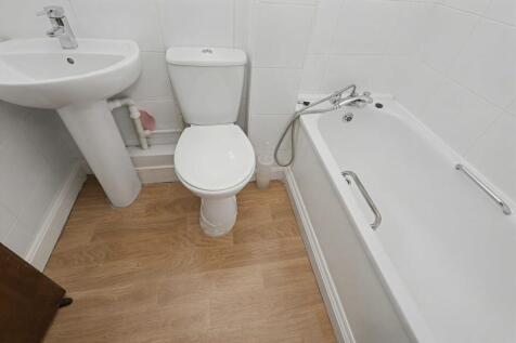 7 Caroe Court, 1 Bury Street, Edmonton, London, N9 7LE