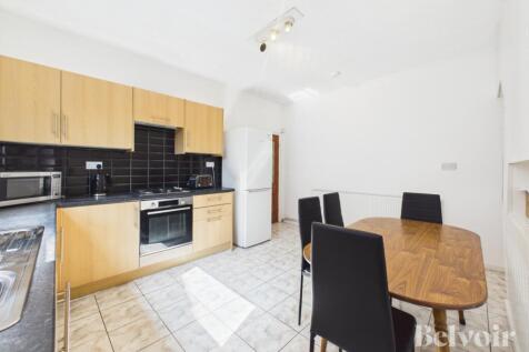 Russell Road, Mossley Hill, Liverpool, L18 photo 3