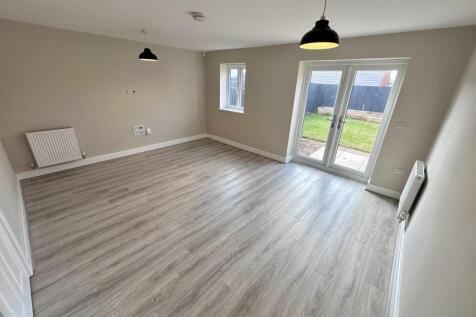 Corcoran Close, Shepshed LE12 9UT photo 3