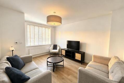 12 Pardon Rise - Living Room .jpg