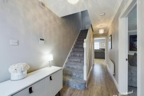 CAM03218G0-PR0104-STILL003