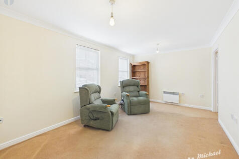 CAM03852G0-PR0753-STILL002