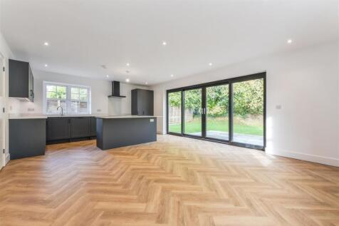 Kitchen/Breakfast/Dining Room