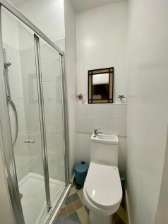 145 Cleaver Street Rm 2  (4).jpeg