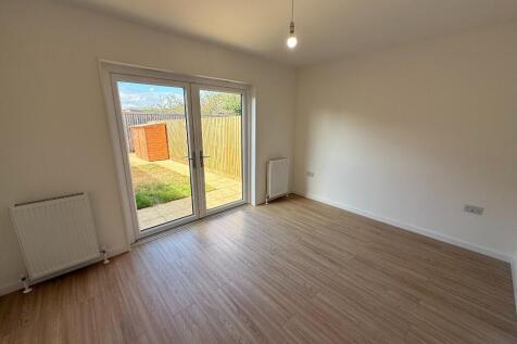 Andrew Cairns Drive, Littlehampton, West Sussex, BN17 photo 4