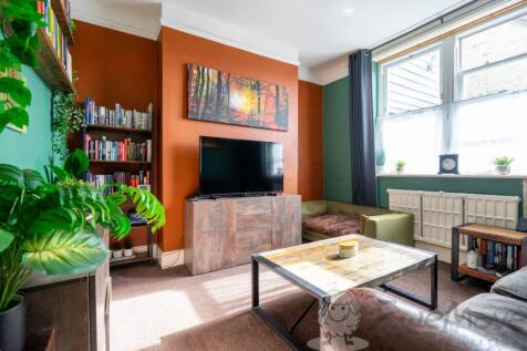 Snug or Dining Room