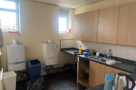 Office to rent Image 6