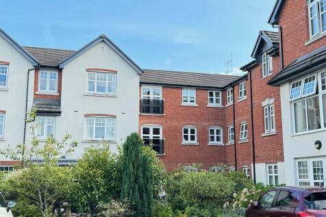 Rear View of Apar...