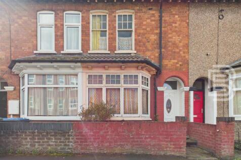 CAM05587G0-PR0166-STILL005.jpg