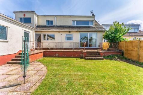 1.9 - rear garden.jpeg